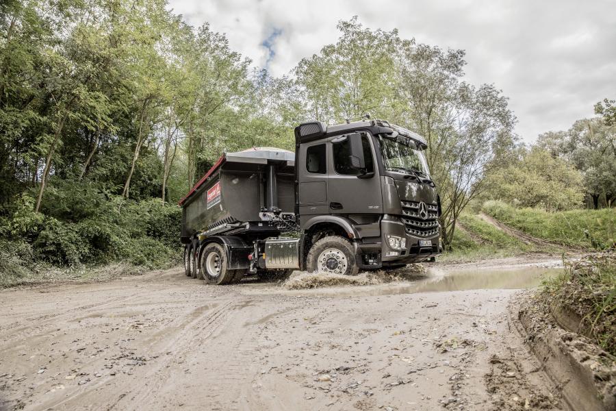  Mercedes-Benz Arocs 1846 LS HAD 2017 года  (фото 7 из 17)